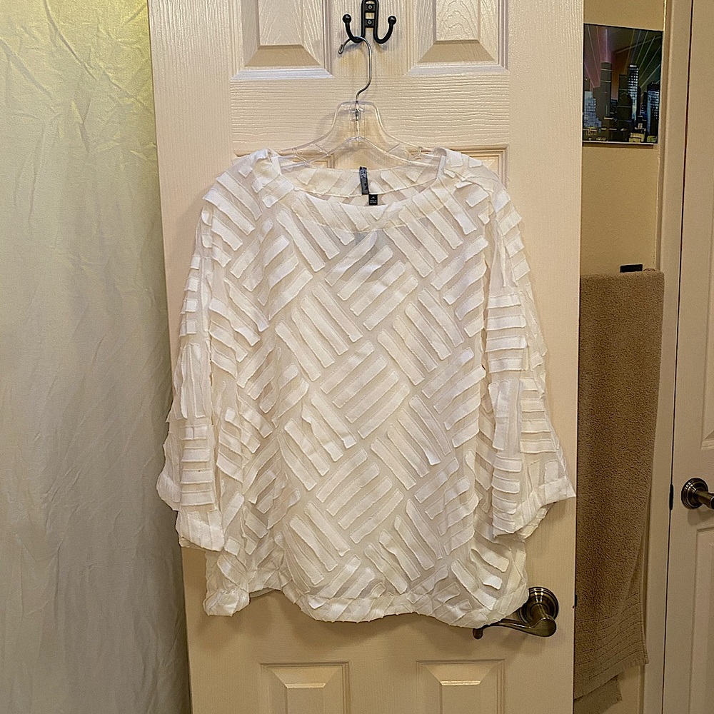 Sheer Geometric White Blouse | by JJ